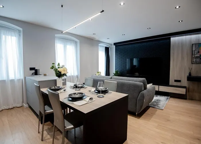 One&only Luxury דירה